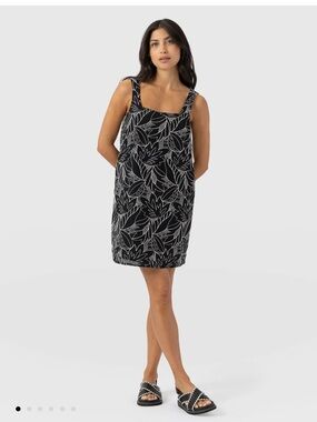 Black Floral Print Mini Dress - Women's Square Neck Summer Dress